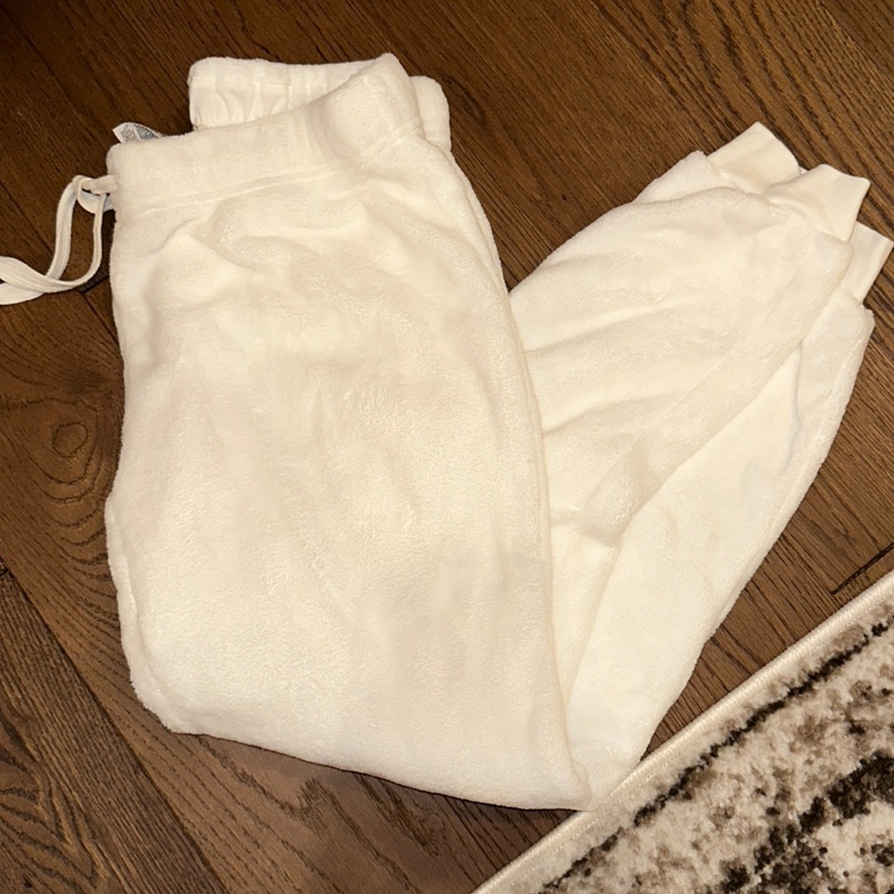 GARAGE SUPER PLUSH JOGGERS!